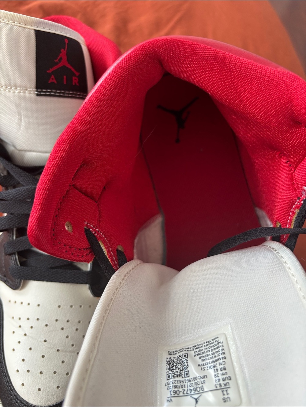 Nike Black White Red Air Jordan 1 Mid Basketball Shoes - Picture 12 of 15